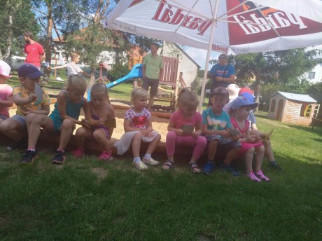 65528030_462448351253039_1875217394704580608_n