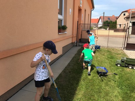 66269270_601613056994356_3236525743236186112_n