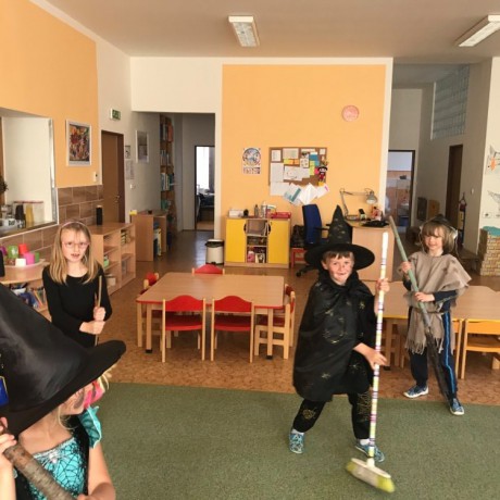 179176668_1629221530611303_5994785602022252184_n