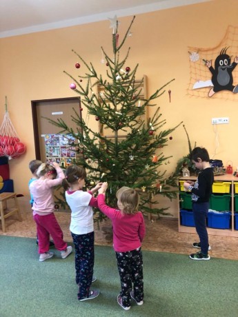 269296493_978654059669740_686370928906008855_n