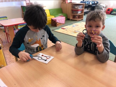 273064526_2106427379508589_7083853844043329220_n