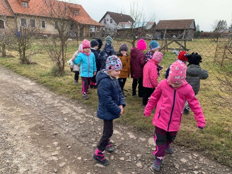 cdbf4a76-0fae-45f8-b7ab-12d93eb0a077