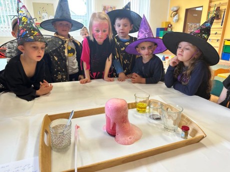 343953927_1287743515486194_6420085908547096399_n