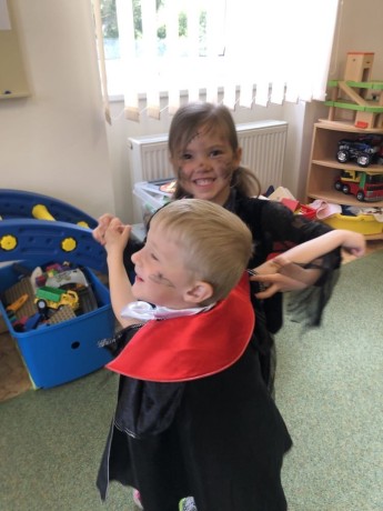 346098415_260080573070303_3887689259841322682_n