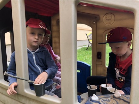 349048631_152518637799441_5045778747611807976_n