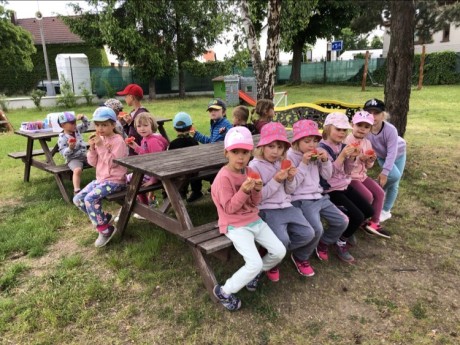 352566772_1301115457428593_8101292243813546432_n