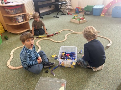 368824984_1899457150448355_2417998660143465432_n