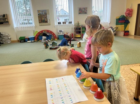 395815744_876169456984966_8445497800901438276_n