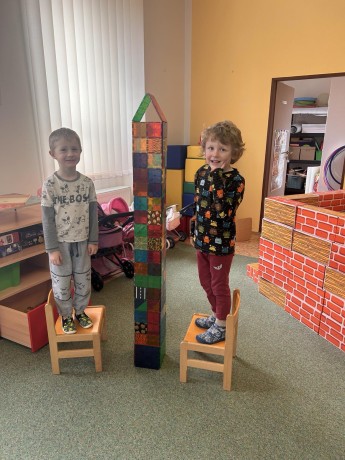 433991951_1163858694965485_1390103385990482920_n