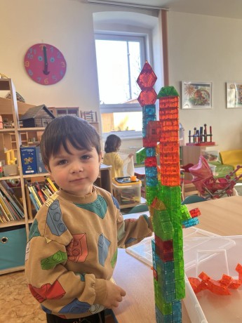 433589023_949581573046189_6961198044516496765_n