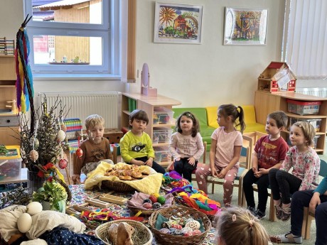 433678875_1392523651634155_466337445781745986_n