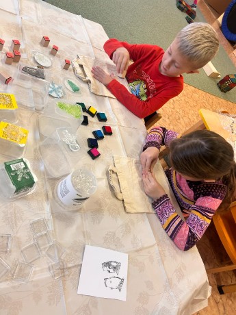 2a9eff05-308d-42ca-a1b4-8d31de898204