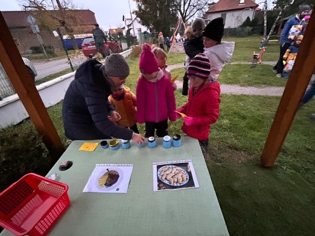 722aa462-33bf-4e8d-803a-dab902a6eb2b