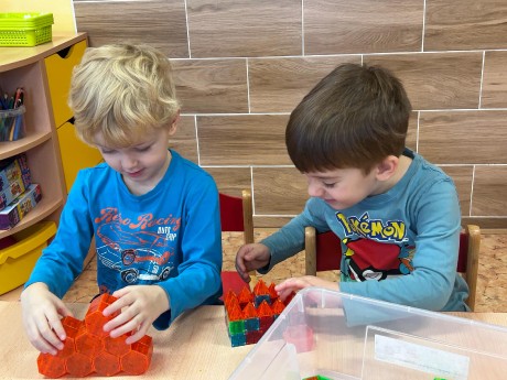 70de064a-fd04-430d-a0c4-94b36b1b5579