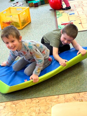 4c1700bd-22fb-4490-82a1-3eeba5ef35be