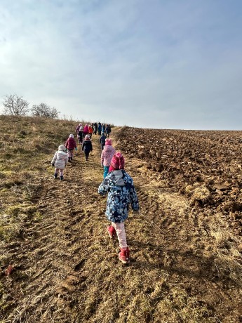 9ae9238f-e62b-46f0-ad15-31d59e454ad7