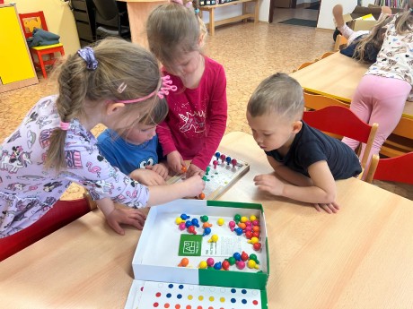 87e400b8-a892-43d1-b225-c019ac949e2e