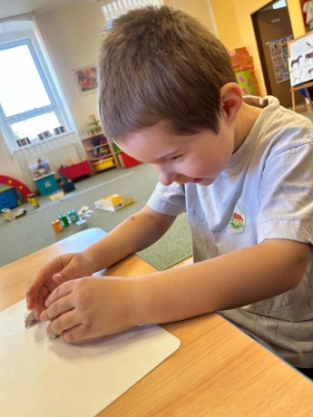 88db8677-2ded-4552-b3b0-7bb80b9e3b99