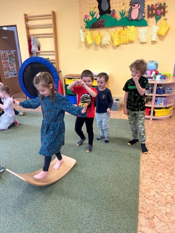 609b76dc-f125-4a81-897d-5d5c9272efd9