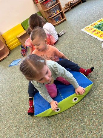 3750094d-c96b-4276-9e26-826821094f9d