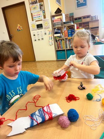 bcd8d0c9-5965-455b-b298-375ee42e8a30