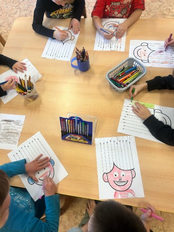 ddbc0041-c110-4081-be75-942938de6128