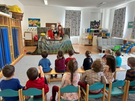 e5c8744f-d8d7-4047-8e72-a9eccddc77c8