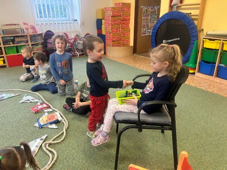 f86daf6c-11b0-4108-8875-66b67c19ac24