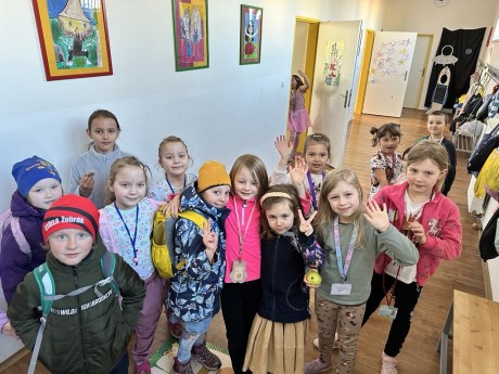 4dc041af-a7f7-42d4-840c-4c681c0ec195