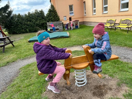 0b3e77ba-aef5-463e-80cf-f0a4beb811d4