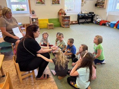 7ddf6ab2-9570-431e-aa4b-4e851730c1dd