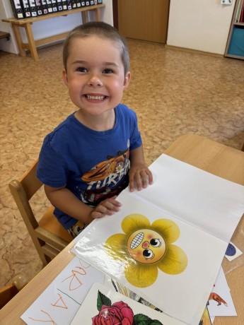 a1272f2e-4b45-4fd7-af67-d4dc9f611790