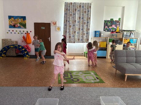 7e2c529d-eaf9-4506-b4c6-8b40a41058e9