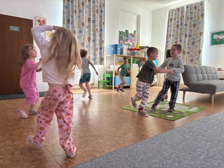 25ecffbd-73d3-48bf-b904-cdc6c8843522