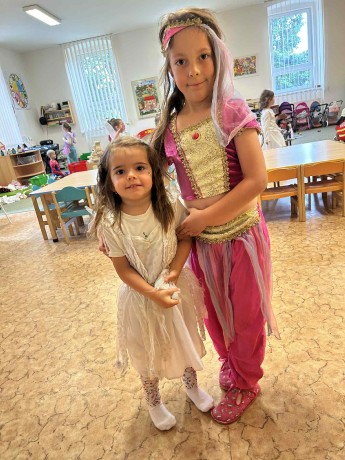 8280607a-e5b7-4cf0-b24e-86c0b410eb3e