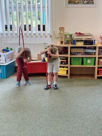 9824d41d-0aeb-4b65-8770-05b119e6be9c