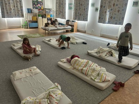 1c0daf45-6c17-4b38-854c-282d03ec59f4