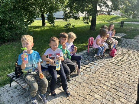 71214705-dcf7-4658-bbea-22049f5bf78b