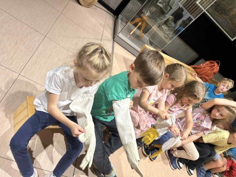 e93ffa61-9407-421e-b5e0-646d9a8de31f