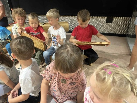 91230258-a261-414d-9035-a68aeb134214