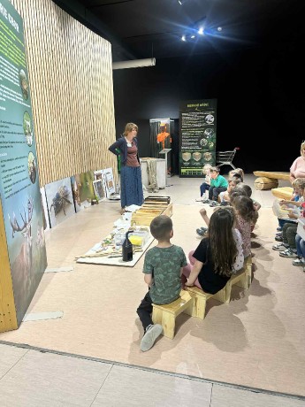 2345379b-097a-4236-8974-27435015ef9d