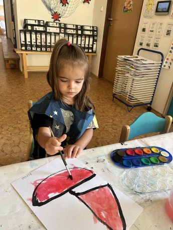 40ba228c-de5c-4da4-b461-fe2422bb0397