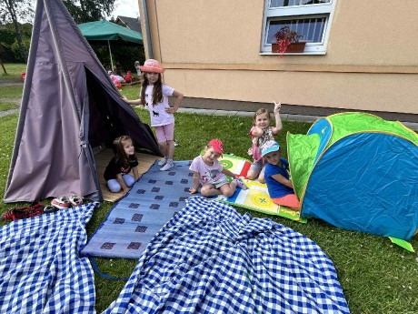 0e476f40-2571-4427-a21d-26f2c160187e