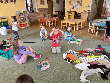 c7db1cef-2324-4cc6-a4d5-11fe265a5961