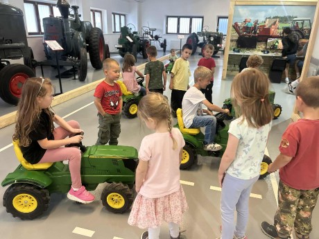 364208eb-52a7-4159-9b08-70730dcdd937