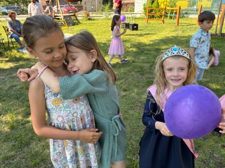 6bf4a680-2771-4b81-864e-d7df5668c803