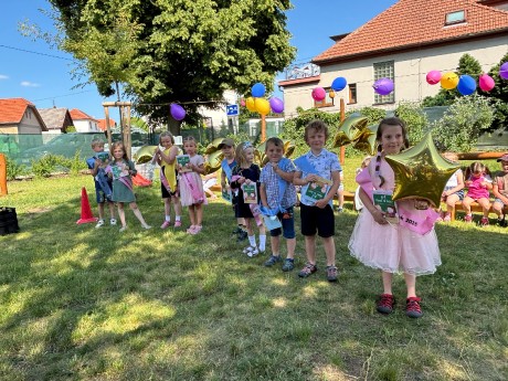 07bac804-ca98-4901-adc2-f9f24b9c3622