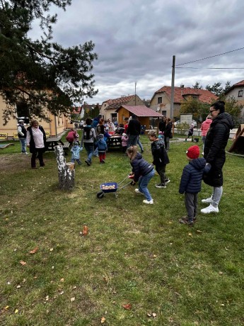 3ce69cdc-542d-445b-bc8b-cc484dcf02cc