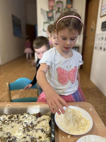 6ef6effc-11df-4423-b12a-91a0ac2f3e59