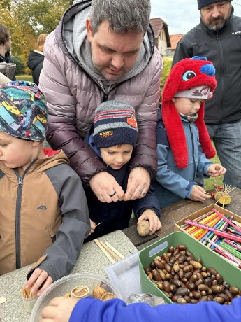 df042214-9b86-4872-82da-5de6b6d3ee8b